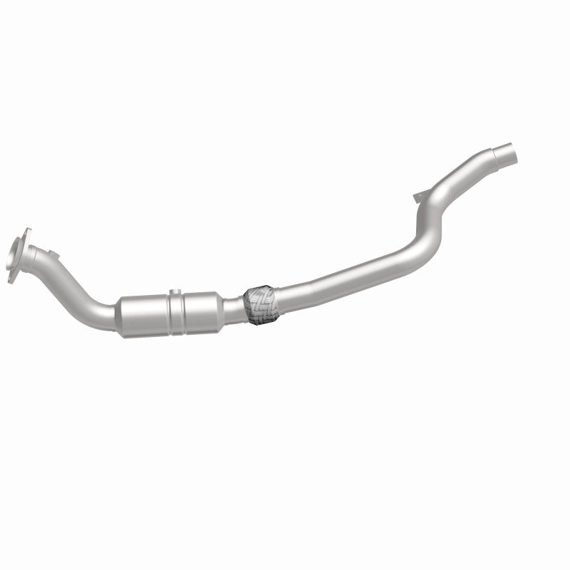 MagnaFlow California Grade CARB Compliant Direct-Fit Catalytic Converter 5561101 360 Degree Image Set