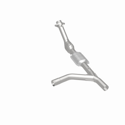 MagnaFlow Ford HM Grade Federal / EPA Compliant Direct-Fit Catalytic Converter 23133 360 Degree Image Set