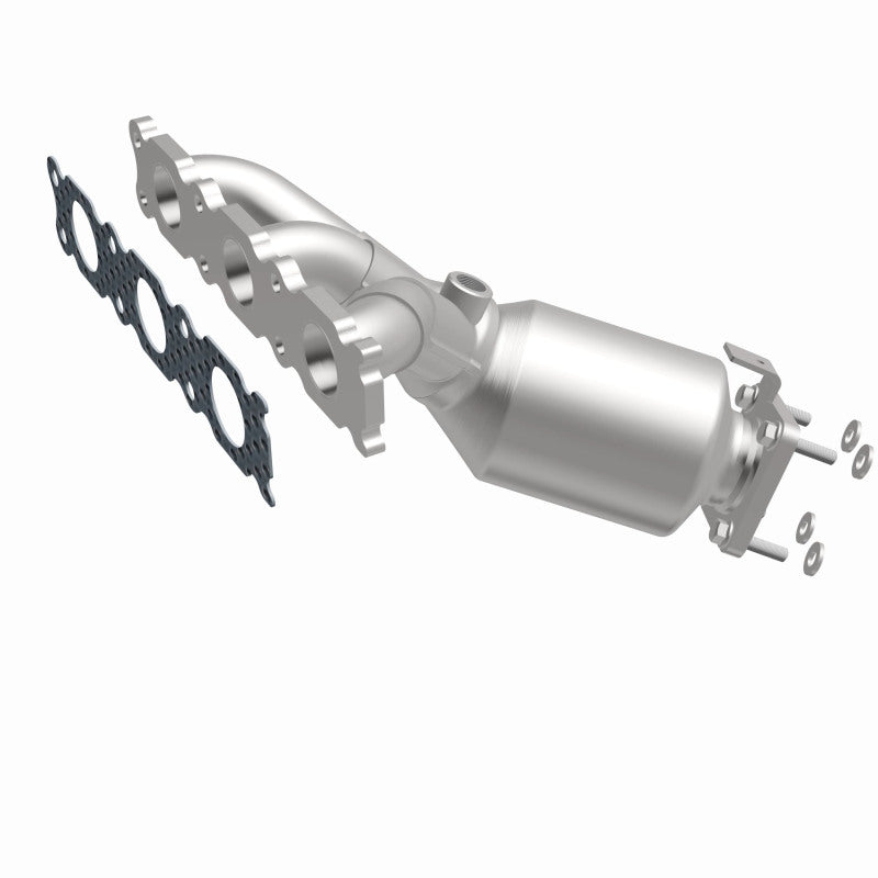 MagnaFlow Volvo XC90 OEM Grade Federal / EPA Compliant Manifold Catalytic Converter 22-173 360 Degree Image Set