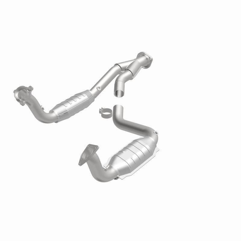 MagnaFlow Chevrolet SSR OEM Grade Federal / EPA Compliant Direct-Fit Catalytic Converter 49580 360 Degree Image Set