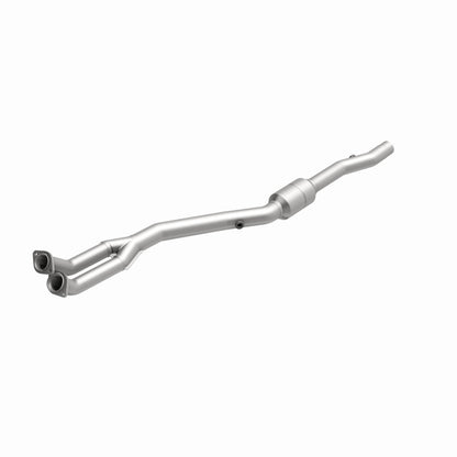 MagnaFlow BMW 840Ci HM Grade Federal / EPA Compliant Direct-Fit Catalytic Converter 24131 360 Degree Image Set