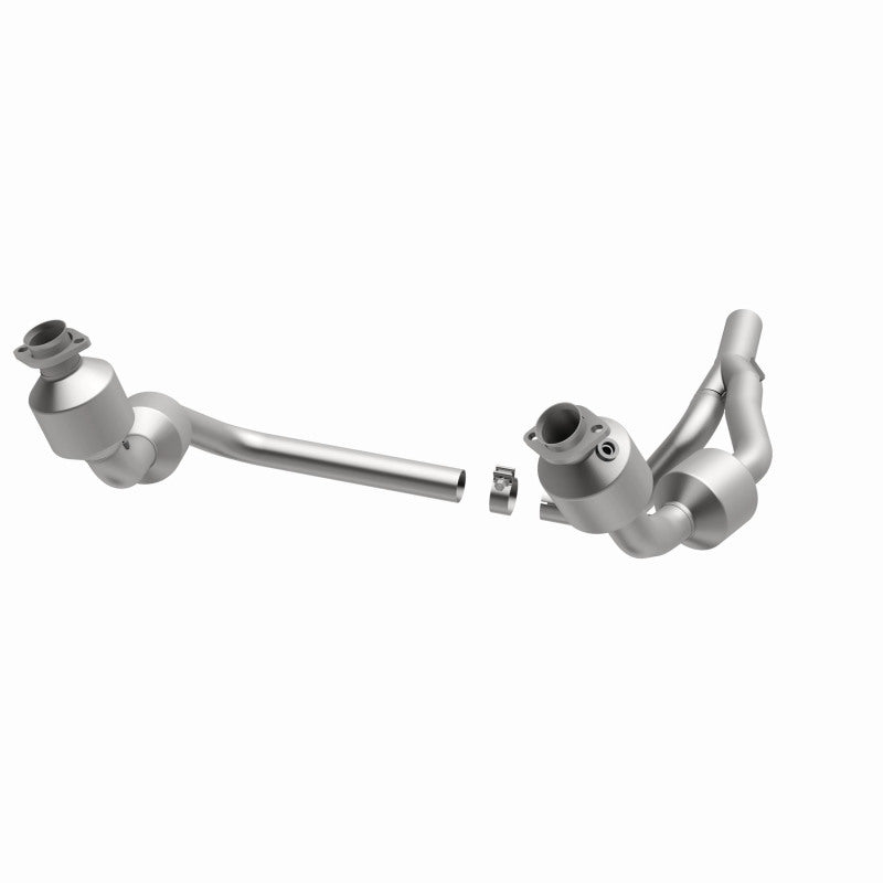 MagnaFlow Jeep Wrangler OEM Grade Federal / EPA Compliant Direct-Fit Catalytic Converter 49689 360 Degree Image Set