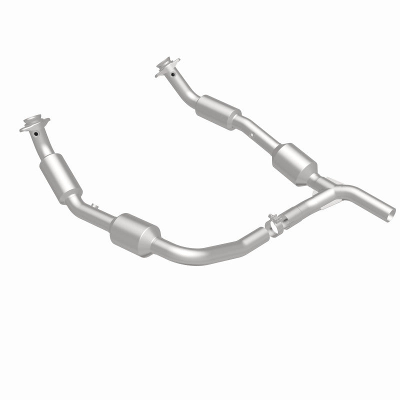 MagnaFlow Ford California Grade CARB Compliant Direct-Fit Catalytic Converter 5481640 360 Degree Image Set