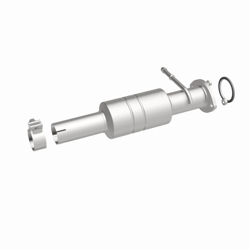 MagnaFlow Toyota Highlander OEM Grade Federal / EPA Compliant Direct-Fit Catalytic Converter 52207 360 Degree Image Set