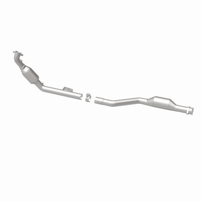 MagnaFlow Mercedes-Benz HM Grade Federal / EPA Compliant Direct-Fit Catalytic Converter 24113 360 Degree Image Set