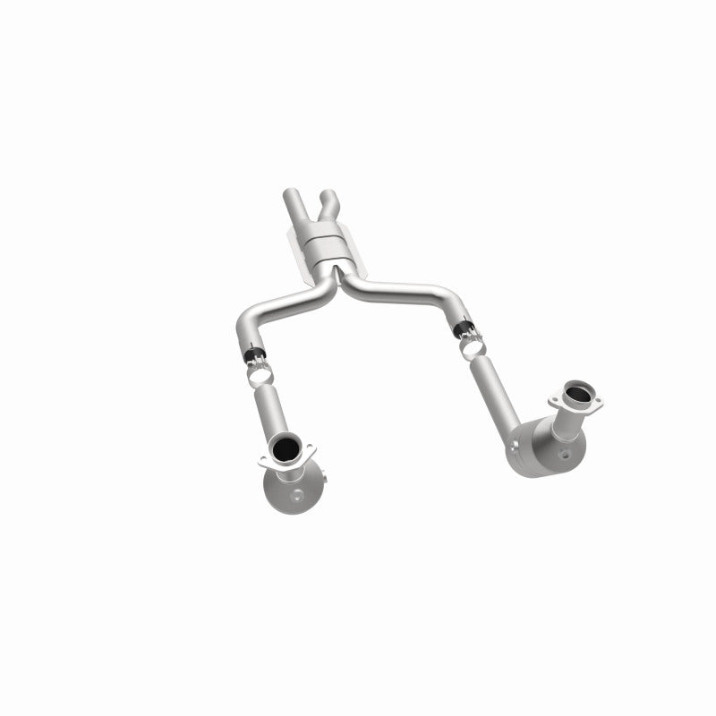MagnaFlow OEM Grade Federal / EPA Compliant Direct-Fit Catalytic Converter 52099 360 Degree Image Set