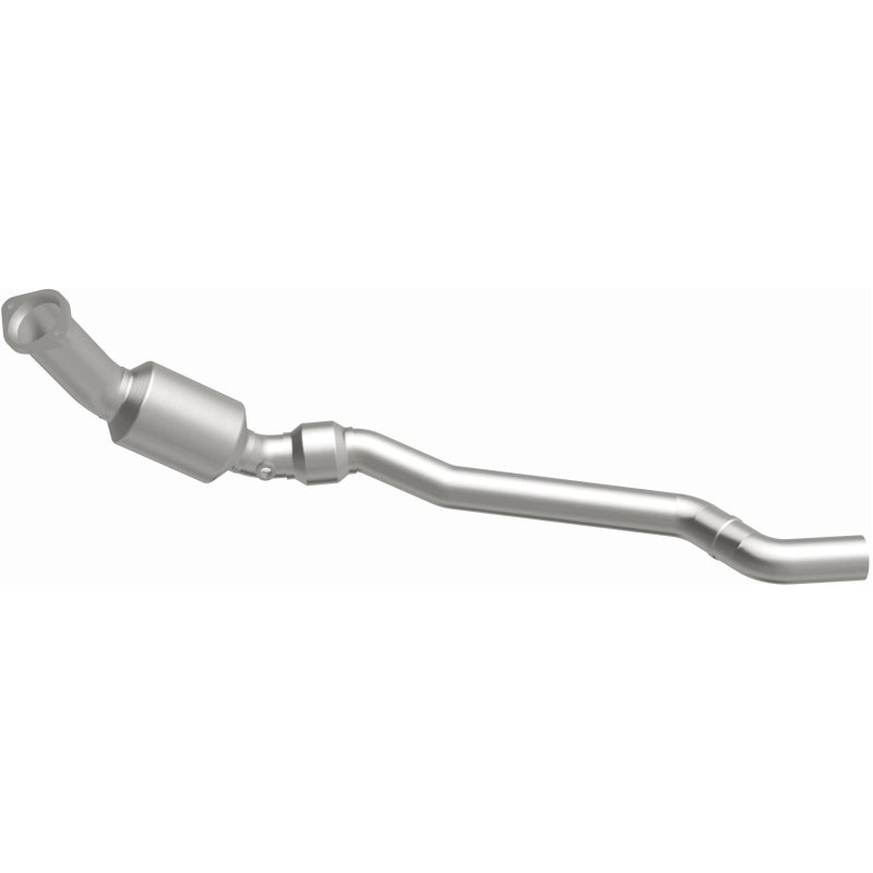 MagnaFlow California Grade CARB Compliant Direct-Fit Catalytic Converter 5561585 Photo - out of package