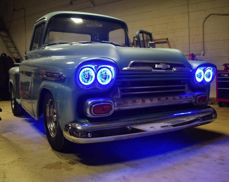 ORACLE Lighting Oracle Pre-Installed Lights 5.75 IN. Sealed Beam - Blue Halo 6904-002 6904-002 Photo - lifestyle view