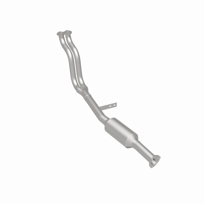 MagnaFlow Alfa Romeo Spider Standard Grade Federal / EPA Compliant Direct-Fit Catalytic Converter 23511 360 Degree Image Set