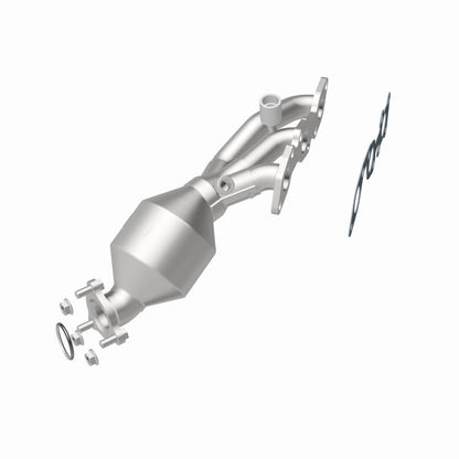 MagnaFlow Nissan OEM Grade Federal / EPA Compliant Manifold Catalytic Converter 49997 360 Degree Image Set