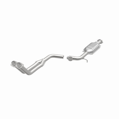 MagnaFlow Mercedes-Benz 190E Standard Grade Federal / EPA Compliant Direct-Fit Catalytic Converter 23846 360 Degree Image Set