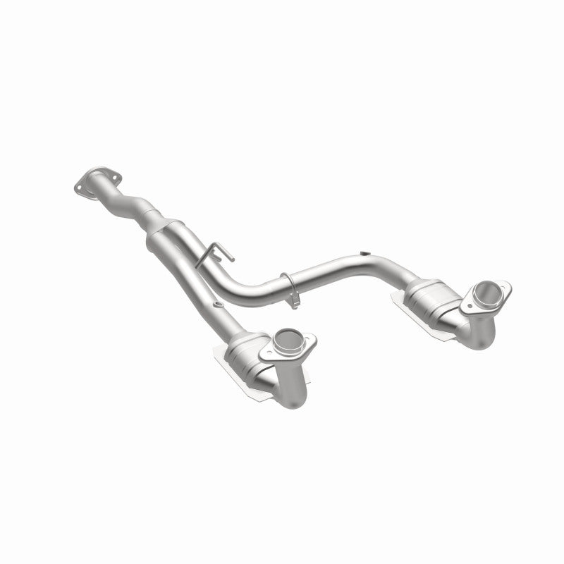 MagnaFlow Jeep Liberty OEM Grade Federal / EPA Compliant Direct-Fit Catalytic Converter 49186 360 Degree Image Set