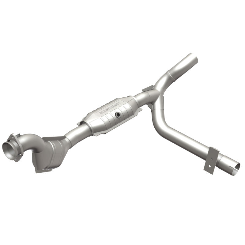 MagnaFlow Ford OEM Grade Federal / EPA Compliant Direct-Fit Catalytic Converter 51839 Photo - Primary