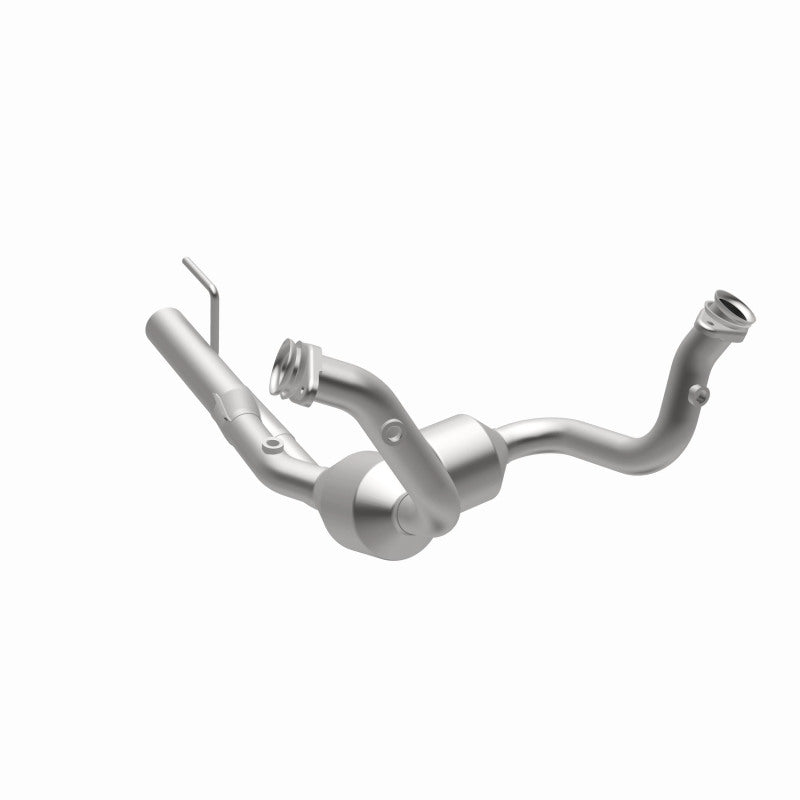 MagnaFlow Jeep Grand Cherokee HM Grade Federal / EPA Compliant Direct-Fit Catalytic Converter 23067 360 Degree Image Set