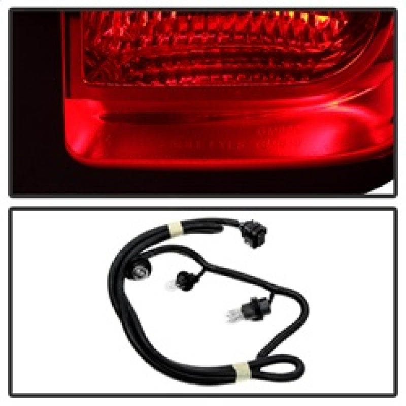 SPYDER Xtune Chevy Silverado 2014-2016 Passenger Side Tail Lights - OEM Right ALT-JH-CS14-OE-R 9031922 9031922 Photo - Unmounted