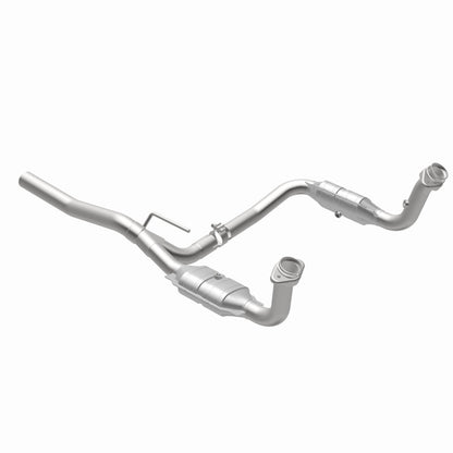 MagnaFlow OEM Grade Federal / EPA Compliant Direct-Fit Catalytic Converter 49187 360 Degree Image Set