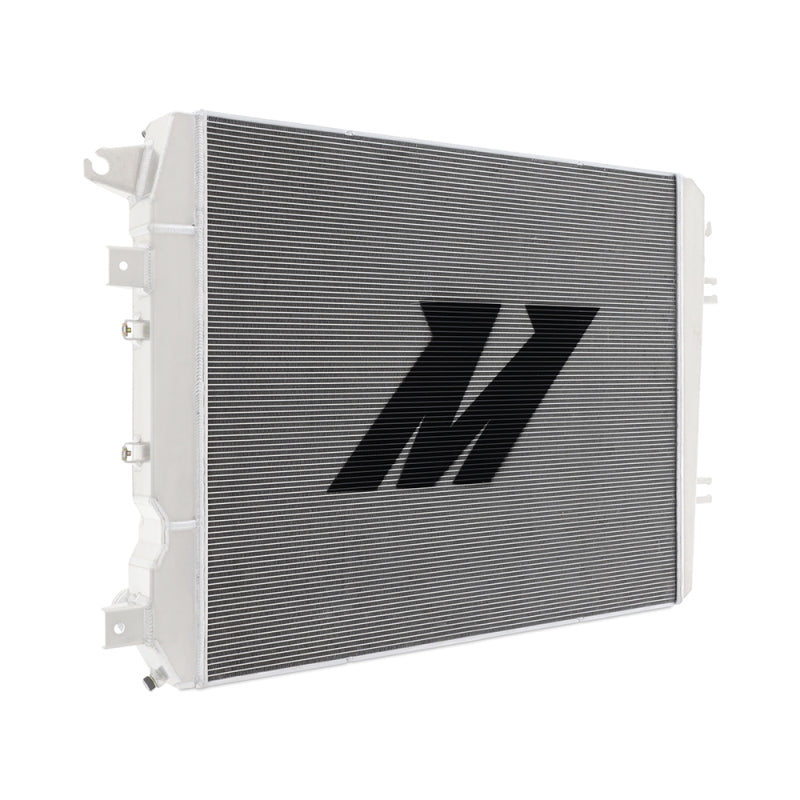 Mishimoto 17-19 Chevrolet/GMC 6.6 L5p Duramax Radiator MMRAD-DMAX-17 MMRAD-DMAX-17 User 2