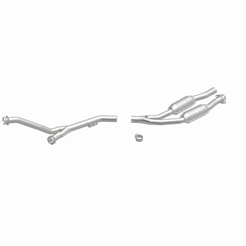 MagnaFlow Mercedes-Benz Standard Grade Federal / EPA Compliant Direct-Fit Catalytic Converter 93378 360 Degree Image Set