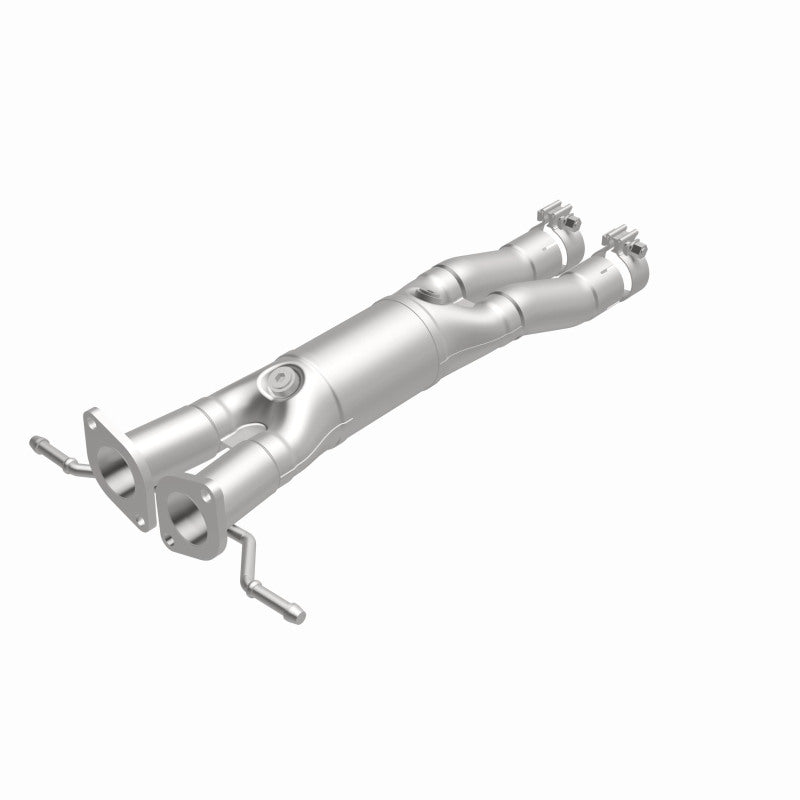 MagnaFlow OEM Grade Federal / EPA Compliant Direct-Fit Catalytic Converter 21-020 360 Degree Image Set