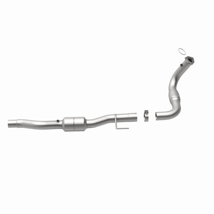 MagnaFlow HM Grade Federal / EPA Compliant Direct-Fit Catalytic Converter 93465 360 Degree Image Set