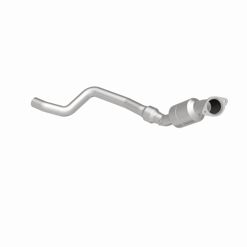 MagnaFlow OEM Grade Federal / EPA Compliant Direct-Fit Catalytic Converter 51584 360 Degree Image Set