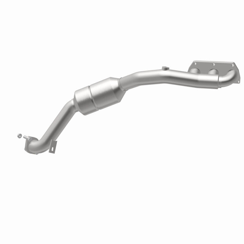 MagnaFlow Audi A8 Quattro OEM Grade Federal / EPA Compliant Manifold Catalytic Converter 51161 360 Degree Image Set