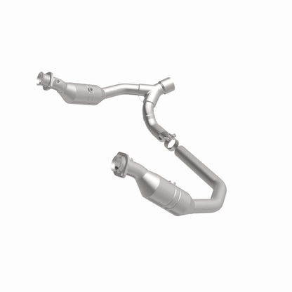 MagnaFlow Dodge Ram 1500 OEM Grade Federal / EPA Compliant Direct-Fit Catalytic Converter 52291 360 Degree Image Set