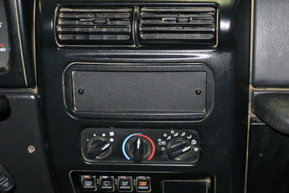 Tuffy Products Tuffy Stereo Dash Cutout Cover Plate- Black 151-01 151-01 Photo - Primary