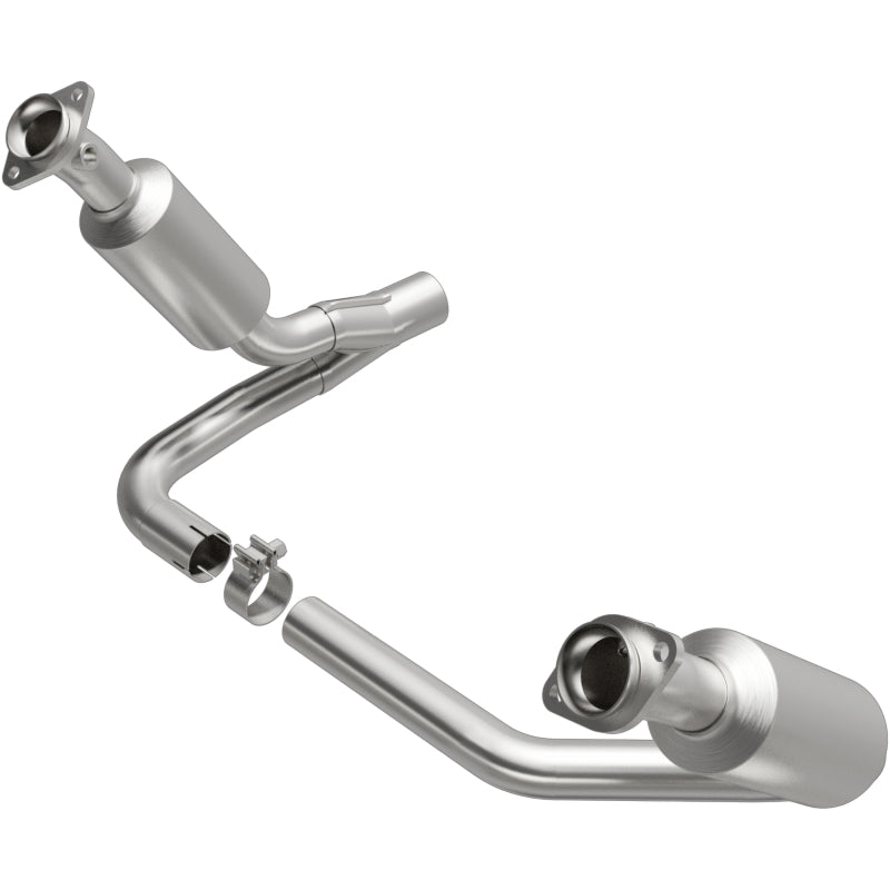 MagnaFlow California Grade CARB Compliant Direct-Fit Catalytic Converter 5451849 Photo - Primary