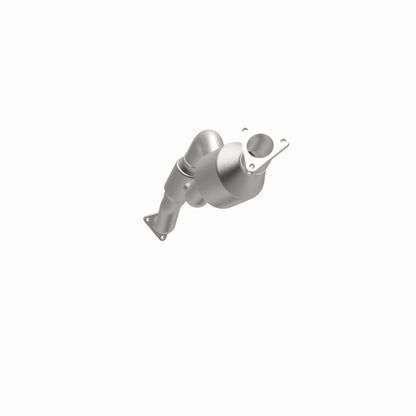 MagnaFlow OEM Grade Federal / EPA Compliant Direct-Fit Catalytic Converter 52586 360 Degree Image Set