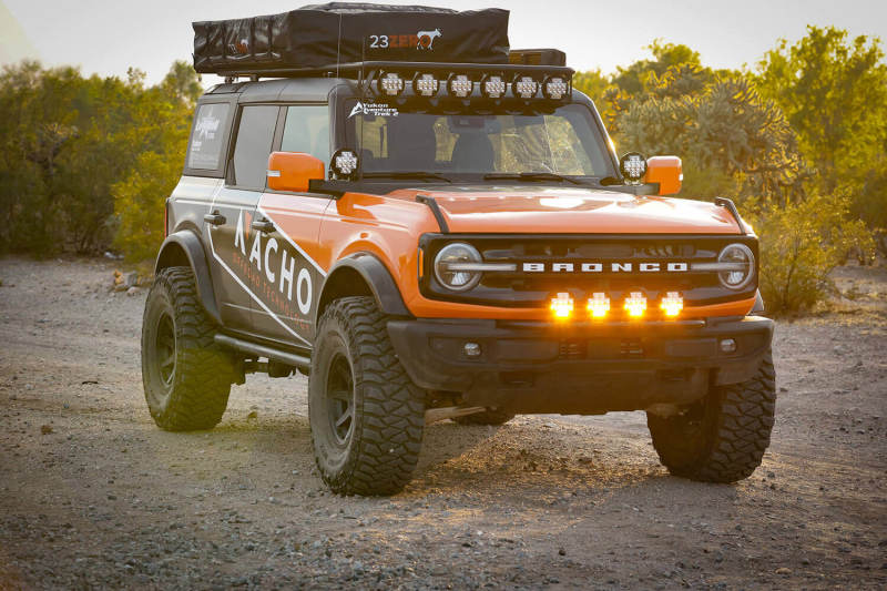 ARB Nacho 5.75in Offroad TM5 Amber White LED Light Set TM522 TM522 Photo - lifestyle view