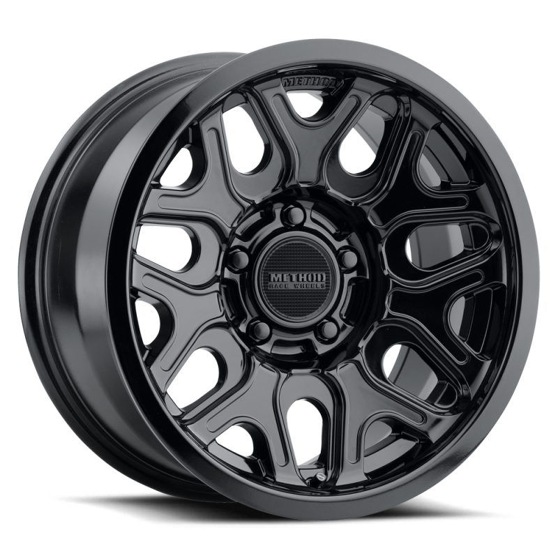 Method Wheels Method MR322 / 18x9 / 8x6.5 BP / 18ET / 5.68in BS / 130.81mm CB - Gloss Black Wheel MR322890801318 MR322890801318 Photo - Primary
