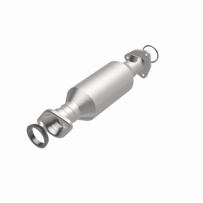 MagnaFlow Honda Odyssey California Grade CARB Compliant Direct-Fit Catalytic Converter 4481645 360 Degree Image Set