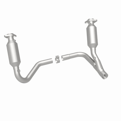 MagnaFlow California Grade CARB Compliant Direct-Fit Catalytic Converter 5551832 360 Degree Image Set