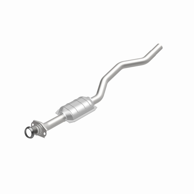 MagnaFlow Standard Grade Federal / EPA Compliant Direct-Fit Catalytic Converter 23252 360 Degree Image Set