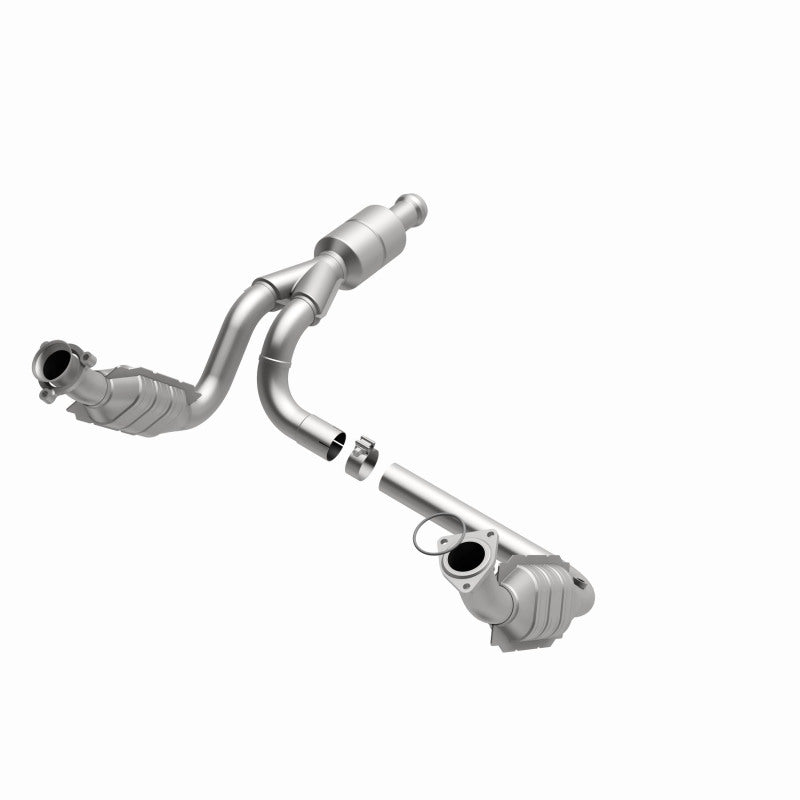 MagnaFlow OEM Grade Federal / EPA Compliant Direct-Fit Catalytic Converter 51578 360 Degree Image Set