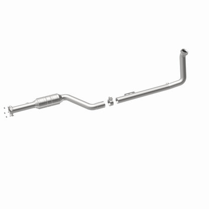 MagnaFlow Mercedes-Benz C230 HM Grade Federal / EPA Compliant Direct-Fit Catalytic Converter 24106 360 Degree Image Set