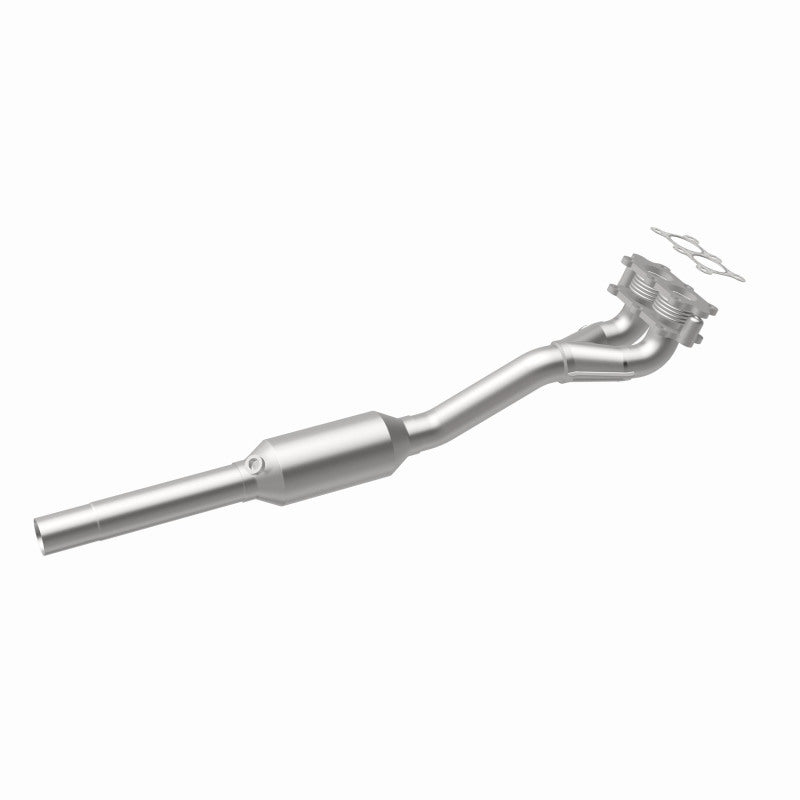 MagnaFlow Volkswagen California Grade CARB Compliant Direct-Fit Catalytic Converter 4481280 360 Degree Image Set