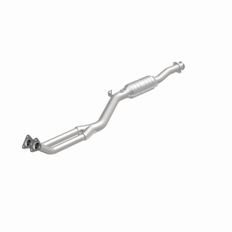 MagnaFlow BMW Standard Grade Federal / EPA Compliant Direct-Fit Catalytic Converter 93684 360 Degree Image Set