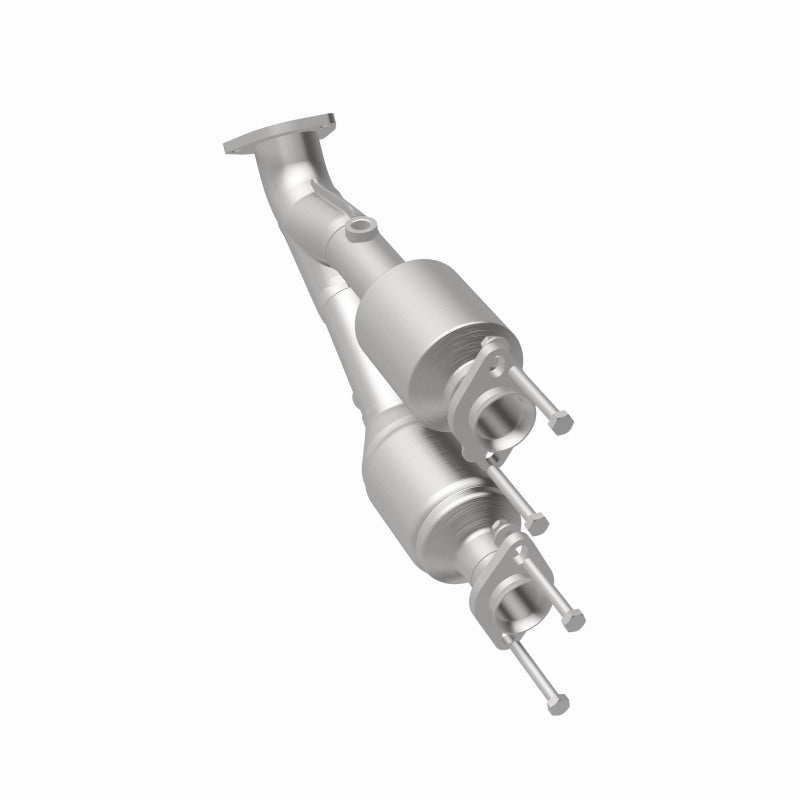 MagnaFlow Jeep Cherokee OEM Grade Federal / EPA Compliant Direct-Fit Catalytic Converter 49465 360 Degree Image Set