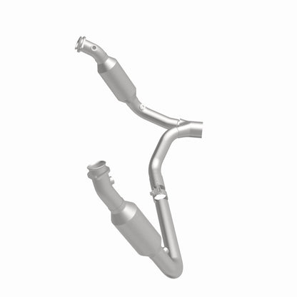 MagnaFlow Dodge Ram 1500 California Grade CARB Compliant Direct-Fit Catalytic Converter 5451711 360 Degree Image Set