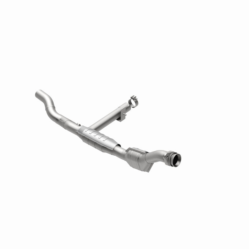 MagnaFlow Ford F-150 HM Grade Federal / EPA Compliant Direct-Fit Catalytic Converter 23082 360 Degree Image Set