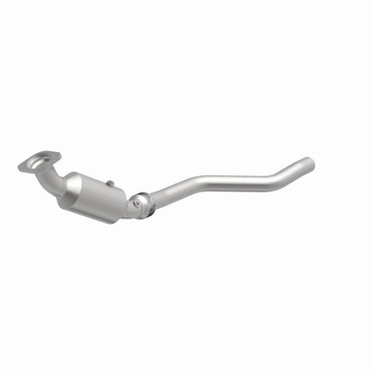 MagnaFlow California Grade CARB Compliant Direct-Fit Catalytic Converter 5561244 360 Degree Image Set