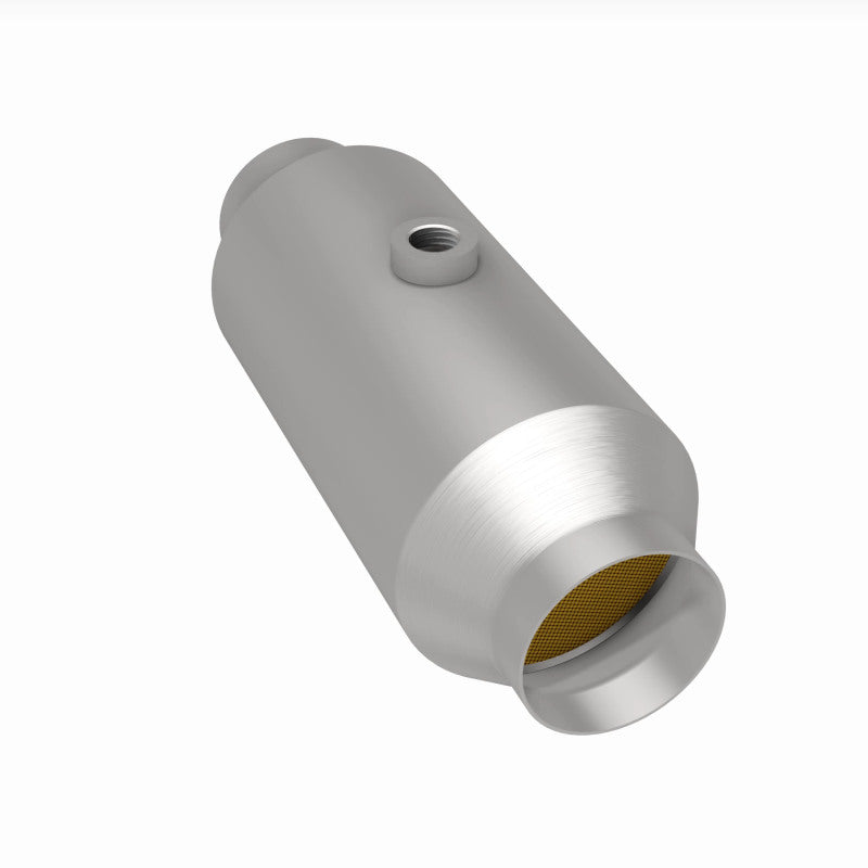 Magnaflow Universal Catalytic Converter 2.5in CA Spun Mid-Bed 4651356 4651356 360 Degree Image Set