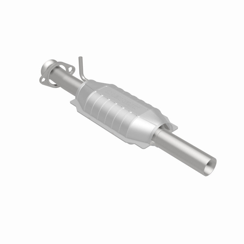 MagnaFlow Standard Grade Federal / EPA Compliant Direct-Fit Catalytic Converter 23348 360 Degree Image Set