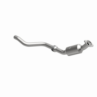 MagnaFlow OEM Grade Federal / EPA Compliant Direct-Fit Catalytic Converter 49243 360 Degree Image Set