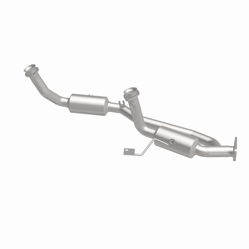 MagnaFlow California Grade CARB Compliant Direct-Fit Catalytic Converter 4551079 360 Degree Image Set