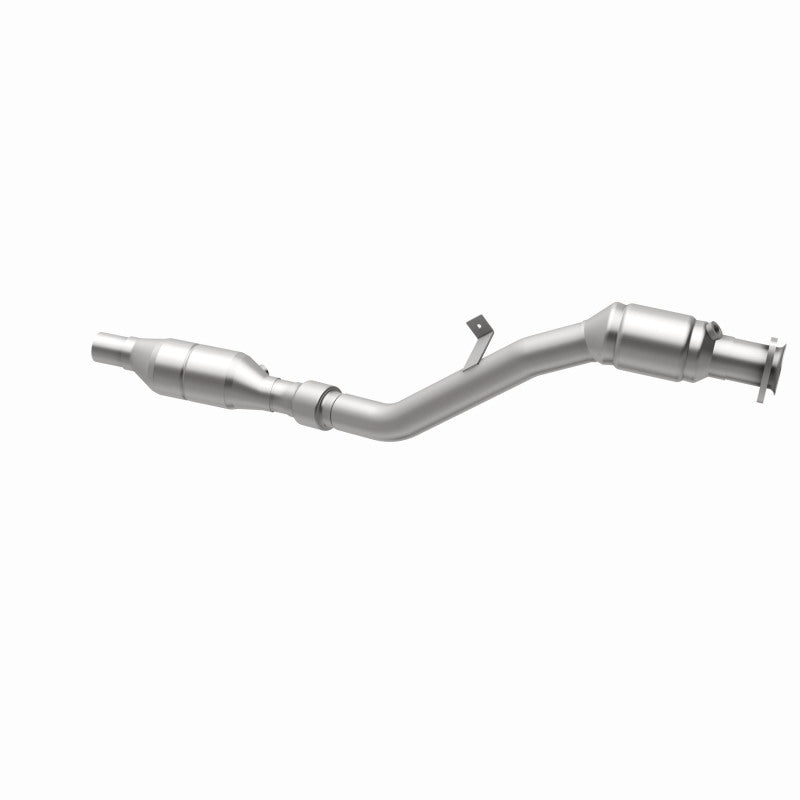 MagnaFlow California Grade CARB Compliant Direct-Fit Catalytic Converter 441096 360 Degree Image Set