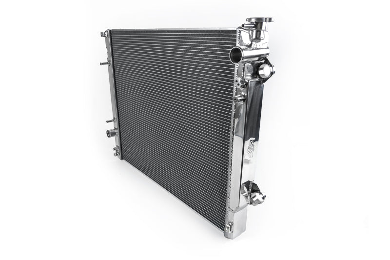 CSF 2016+ 3.5L and 2.7L 05-15 4.0L and 2.7L Toyota Tacoma Radiator 7092 7092 Photo - out of package