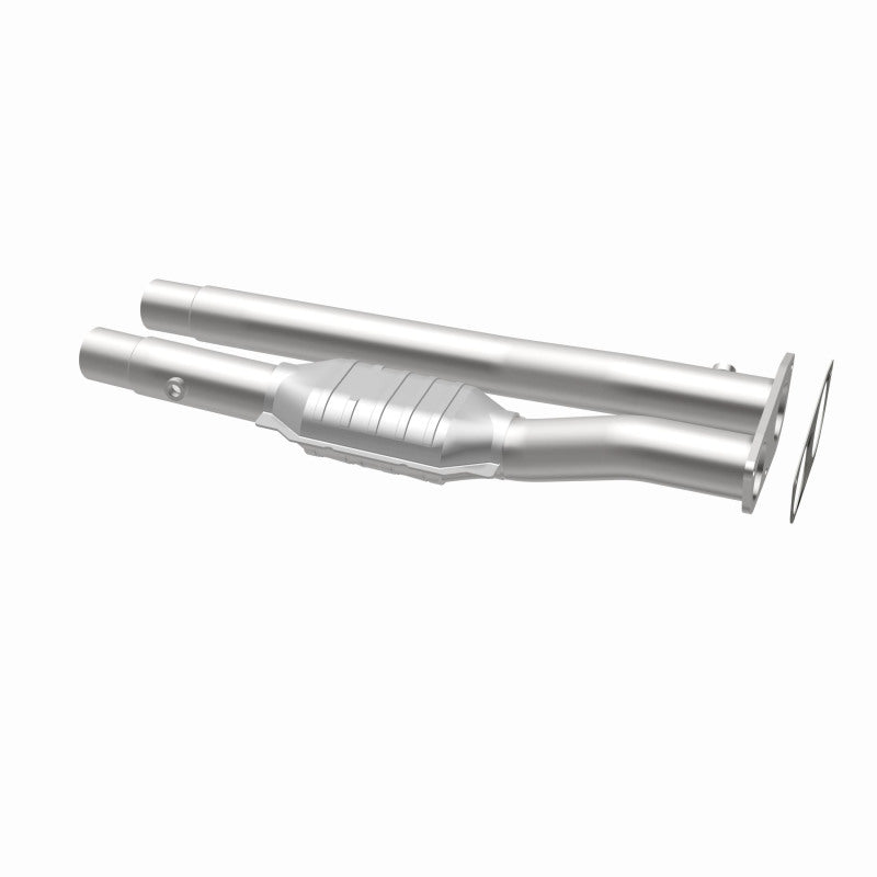 MagnaFlow HM Grade Federal / EPA Compliant Direct-Fit Catalytic Converter 95471 360 Degree Image Set